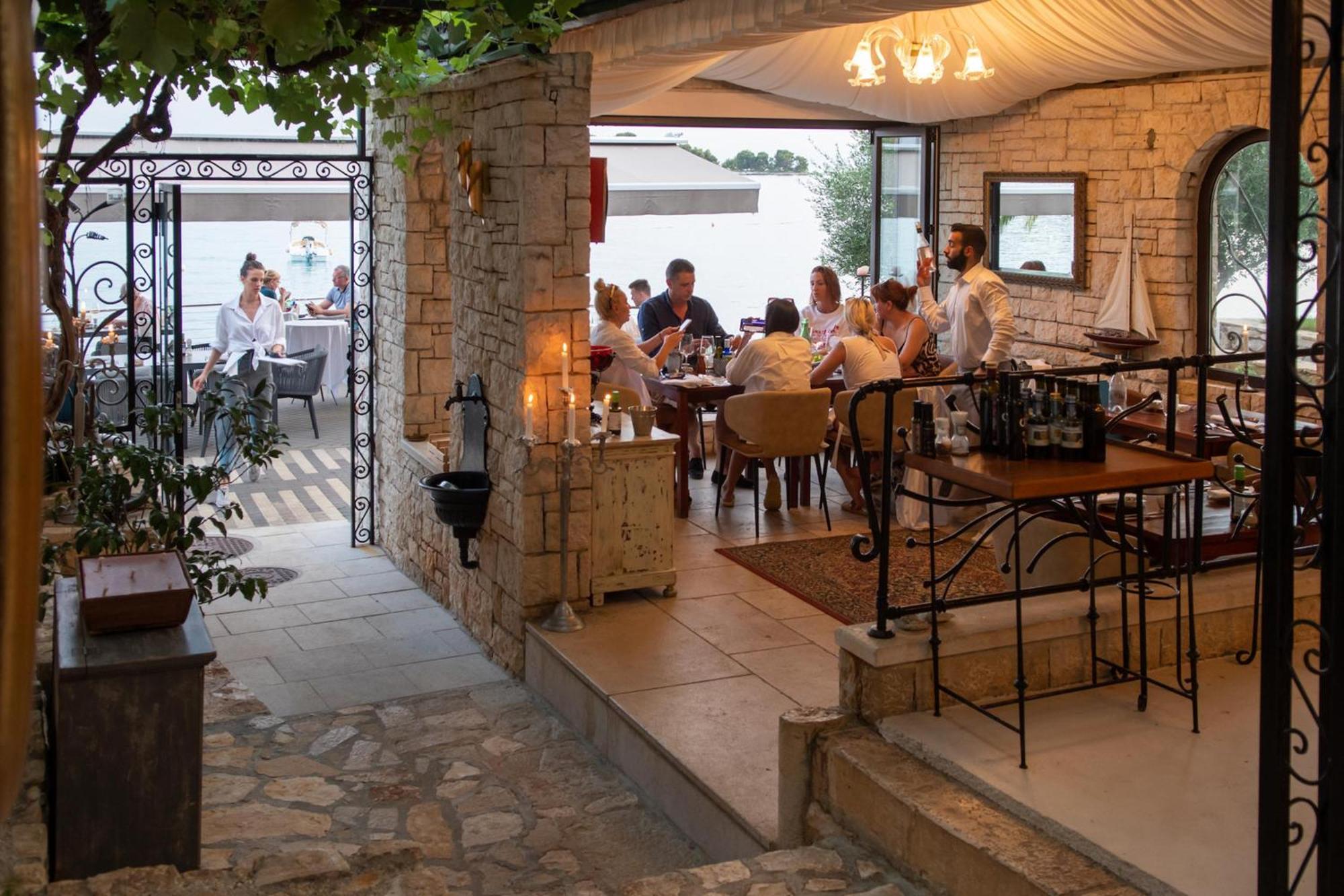 Bed & Breakfast Blu Locanda Rovinj Buitenkant foto
